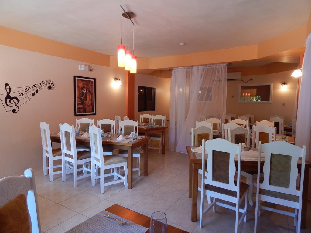 קראון פוינט Chic - The Boutique Hotel And Conference Centre מראה חיצוני תמונה